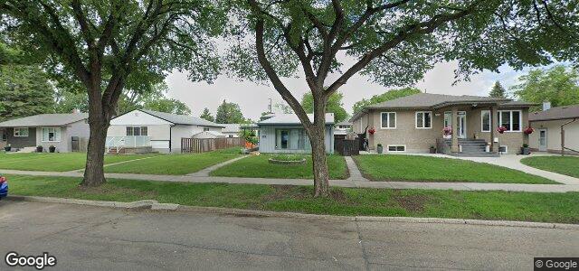 Larawan ng 722 Airlies Street sa Winnipeg, Manitoba