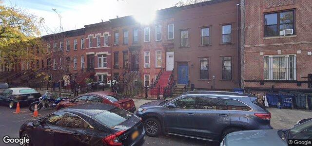 Larawan ng 722 Jefferson Avenue sa Winnipeg, Manitoba