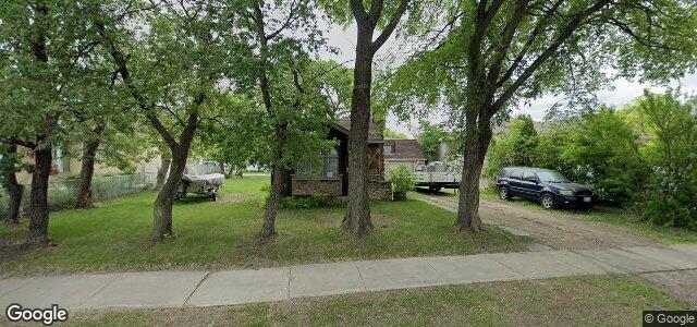 Larawan ng 723 Airlies Street sa Winnipeg, Manitoba
