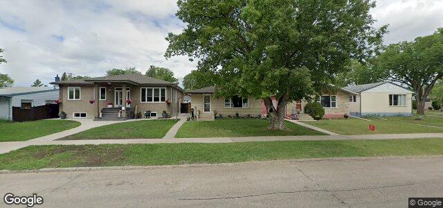 Larawan ng 728 Airlies Street sa Winnipeg, Manitoba