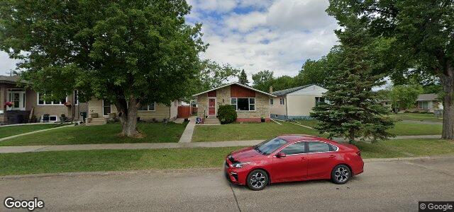 Larawan ng 730 Airlies Street sa Winnipeg, Manitoba