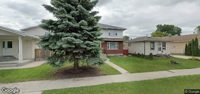 Larawan ng 739 Airlies Street sa Winnipeg, Manitoba