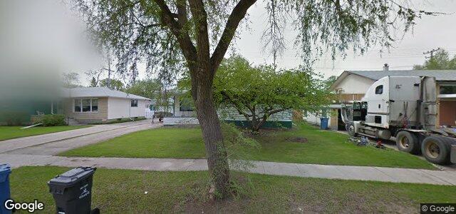 Larawan ng 74 Lincrest Road sa Winnipeg, Manitoba