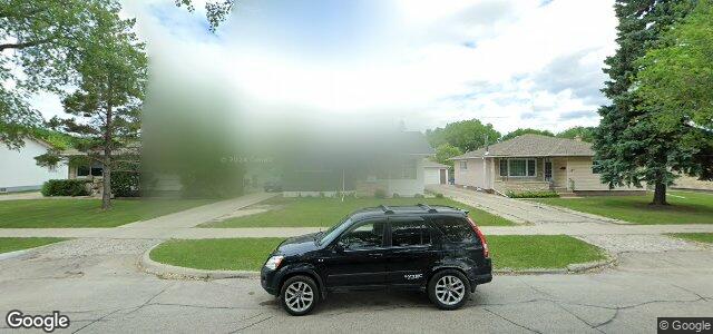 Larawan ng 780 Airlies Street sa Winnipeg, Manitoba