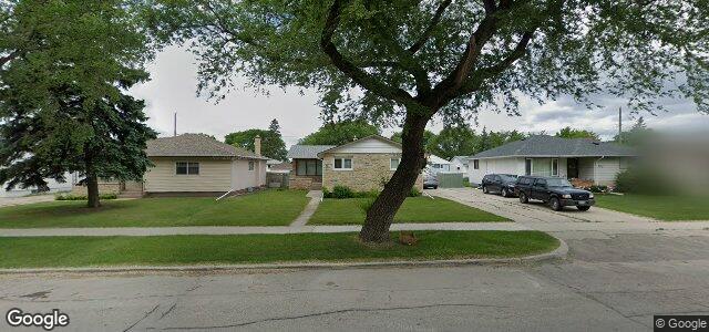 Larawan ng 788 Airlies Street sa Winnipeg, Manitoba