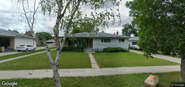 Larawan ng 805 Airlies Street sa Winnipeg, Manitoba