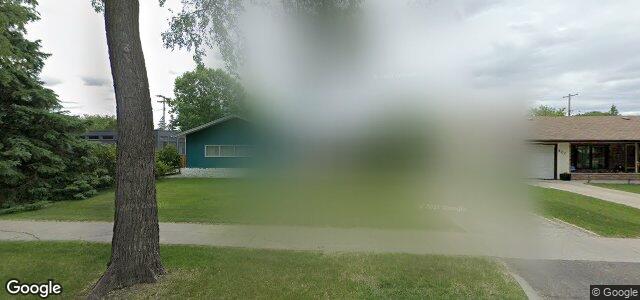 Larawan ng 833 Airlies Street sa Winnipeg, Manitoba