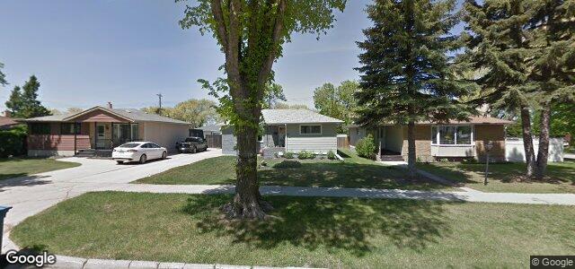 Larawan ng 84 Viola Street sa Winnipeg, Manitoba