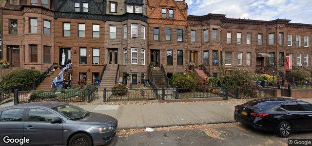 Larawan ng 855 Jefferson Avenue sa Winnipeg, Manitoba