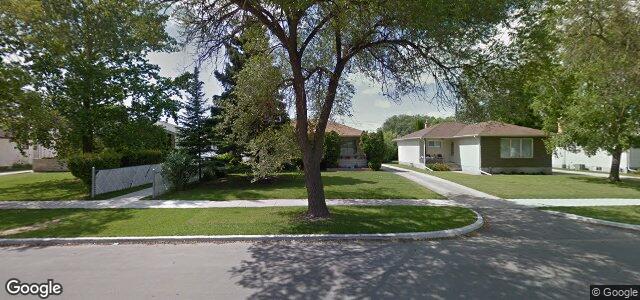 Larawan ng 876 Airlies Street sa Winnipeg, Manitoba