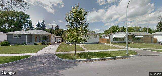 Larawan ng 892 Airlies Street sa Winnipeg, Manitoba