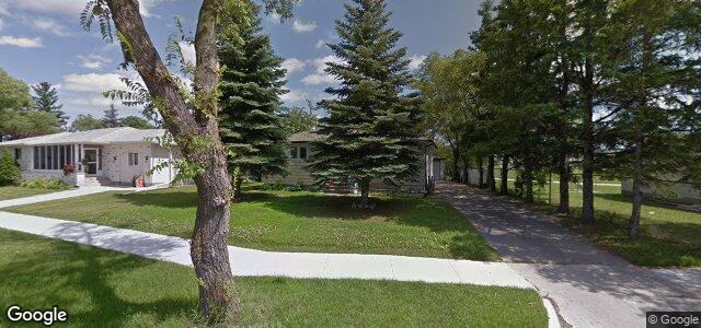 Larawan ng 899 Airlies Street sa Winnipeg, Manitoba