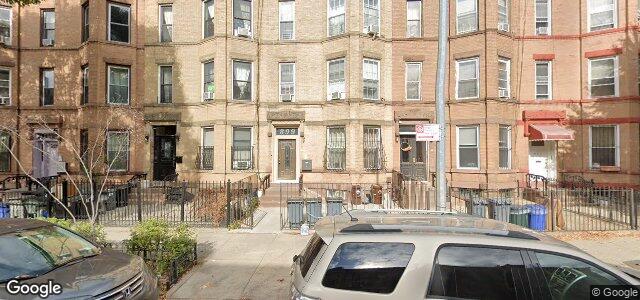 Photo of 899 Jefferson Avenue in Winnipeg, Manitoba