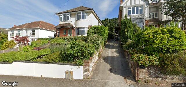 Larawan ng 9 Pearce Avenue sa Winnipeg, Manitoba