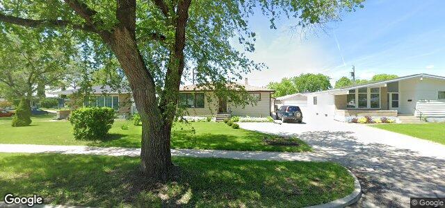 Larawan ng 904 Sinclair Street sa Winnipeg, Manitoba