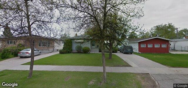 Larawan ng 923 Airlies Street sa Winnipeg, Manitoba