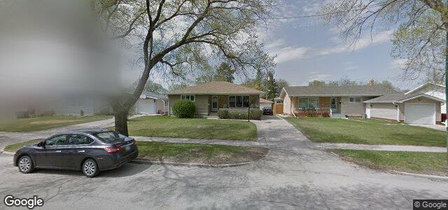 Photo of 946 Airlies Street in Winnipeg, Manitoba