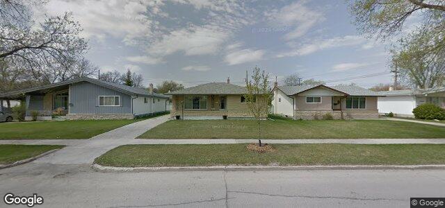 Larawan ng 972 Airlies Street sa Winnipeg, Manitoba