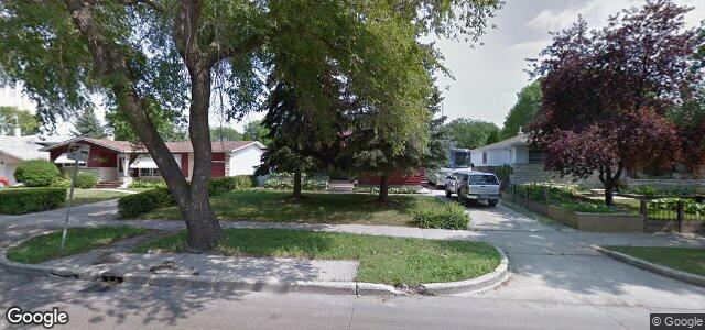 Larawan ng 983 Sinclair Street sa Winnipeg, Manitoba