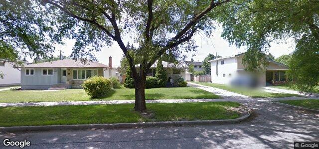 Larawan ng 990 Sinclair Street sa Winnipeg, Manitoba