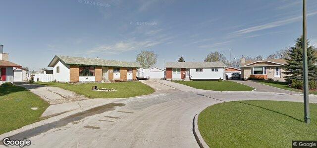 Larawan ng 10 Dennis Bay sa Winnipeg, Manitoba