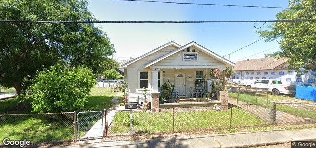 Larawan ng 449 St Charles Street sa Winnipeg, Manitoba