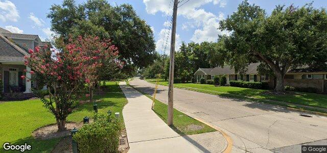 Larawan ng 483 St Charles Street sa Winnipeg, Manitoba