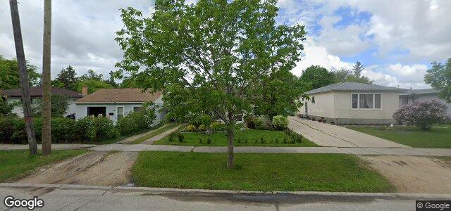 Larawan ng 520 Buchanan Boulevard sa Winnipeg, Manitoba