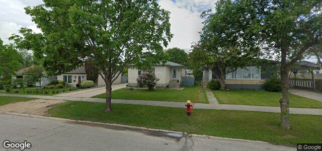 Larawan ng 524 Buchanan Boulevard sa Winnipeg, Manitoba