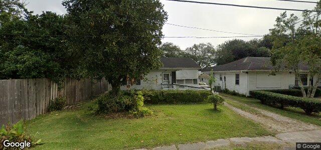 Larawan ng 527 St Charles Street sa Winnipeg, Manitoba