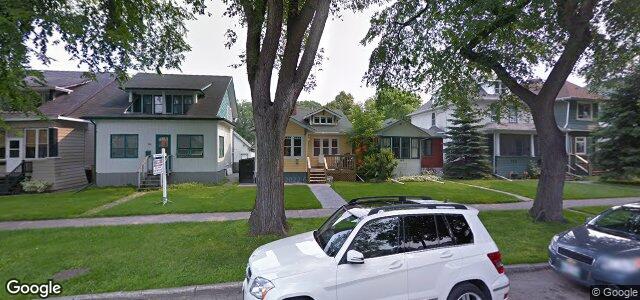 Larawan ng 101 Cobourg Avenue sa Winnipeg, Manitoba