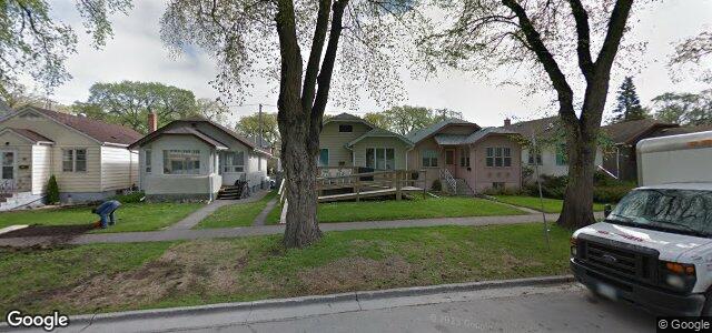Larawan ng 103 Carmen Avenue sa Winnipeg, Manitoba