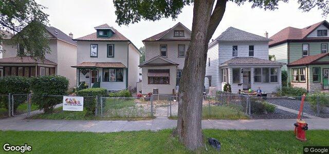 Larawan ng 104 Noble Avenue sa Winnipeg, Manitoba