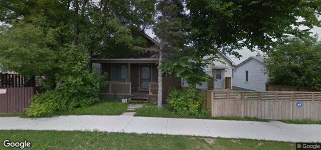 Larawan ng 107 Talbot Avenue sa Winnipeg, Manitoba
