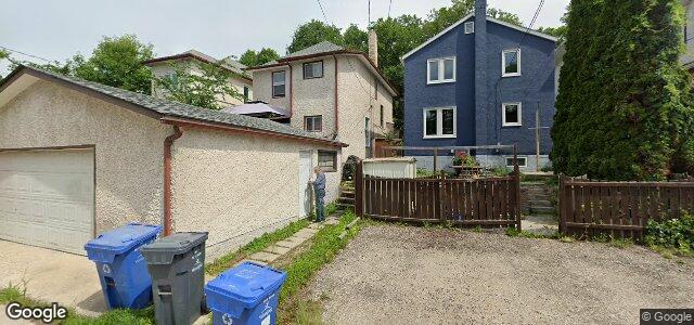 Larawan ng 110 Cobourg Avenue sa Winnipeg, Manitoba