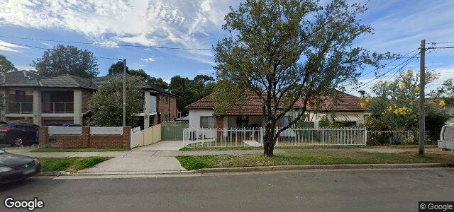 Larawan ng 111 Noble Avenue sa Winnipeg, Manitoba