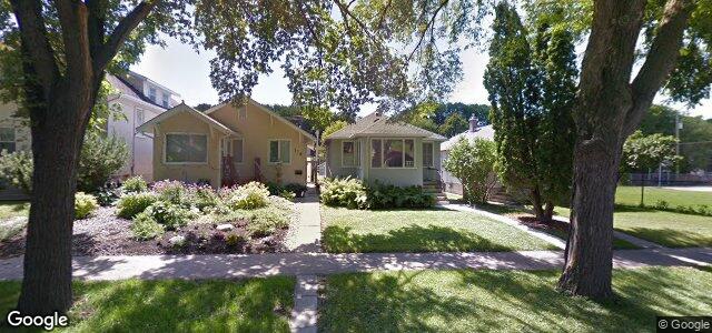 Larawan ng 112 Carmen Avenue sa Winnipeg, Manitoba