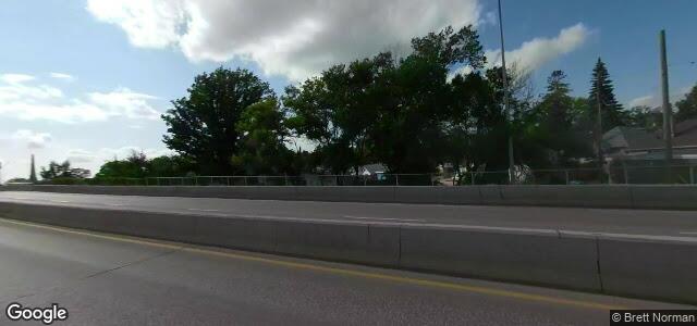 Larawan ng 115 Talbot Avenue sa Winnipeg, Manitoba