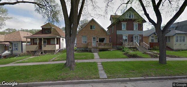 Larawan ng 121 Hart Avenue sa Winnipeg, Manitoba