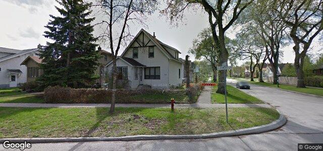 Larawan ng 153 Glenwood Crescent sa Winnipeg, Manitoba