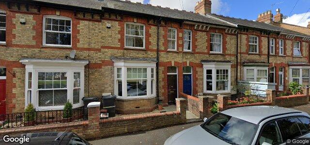 Larawan ng 17 Leslie Avenue sa Winnipeg, Manitoba