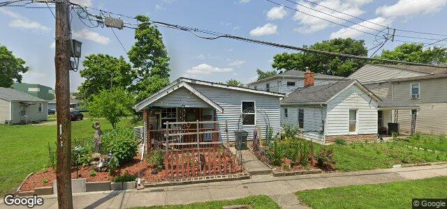 Larawan ng 18 Leslie Avenue sa Winnipeg, Manitoba