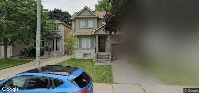 Larawan ng 210 Glenwood Crescent sa Winnipeg, Manitoba