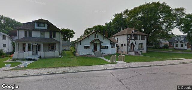 Larawan ng 225 Glenwood Crescent sa Winnipeg, Manitoba