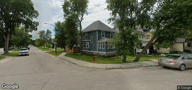 Larawan ng 249 Glenwood Crescent sa Winnipeg, Manitoba
