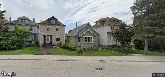 Photo of 257 Glenwood Crescent in Winnipeg, Manitoba