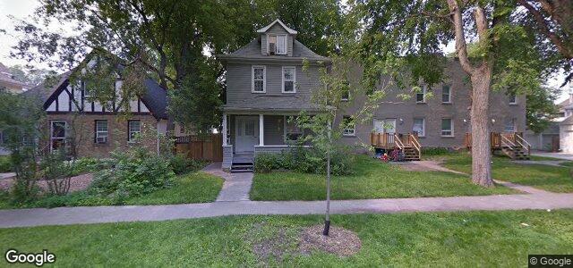 Larawan ng 30 Carmen Avenue sa Winnipeg, Manitoba