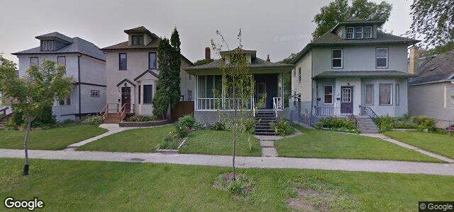 Larawan ng 30 Cobourg Avenue sa Winnipeg, Manitoba