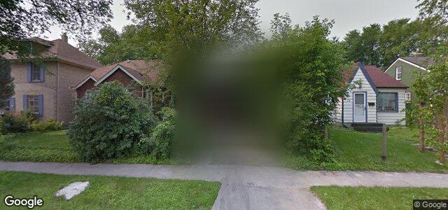 Larawan ng 30 Hart Avenue sa Winnipeg, Manitoba