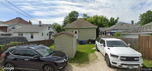 Larawan ng 31 Hart Avenue sa Winnipeg, Manitoba